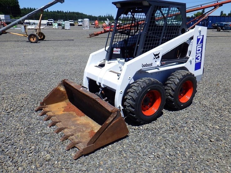 bobcat-753-image-1