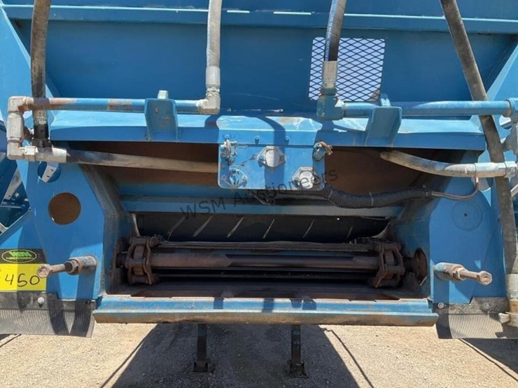 2012-versa-v-bottom-spreader-trailer-image-16