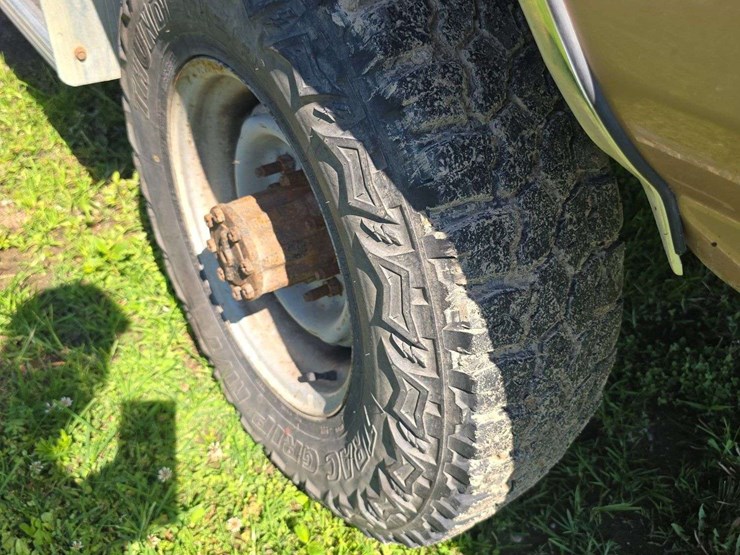 1996-ford-f-250-xlt,-extended-cab,-5.8l,-gas,-bench-seat,-cloth,-4wd,-power-windows,-dmi-bumper,-gooseneck-ball,-spare-tire,-177,236-miles,-gas,-vin--1fth26h9tea7672-image-11