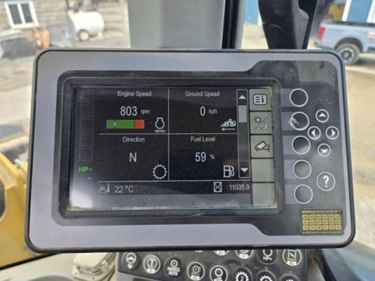 2016-caterpillar-938k-image-41
