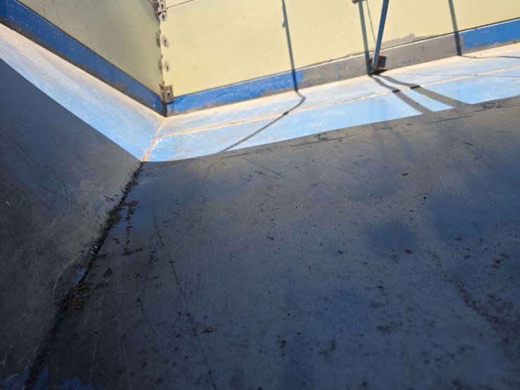 dmi-320-gravity-wagon,-roll-tarp,-lights,-ext.-tongue-image-16
