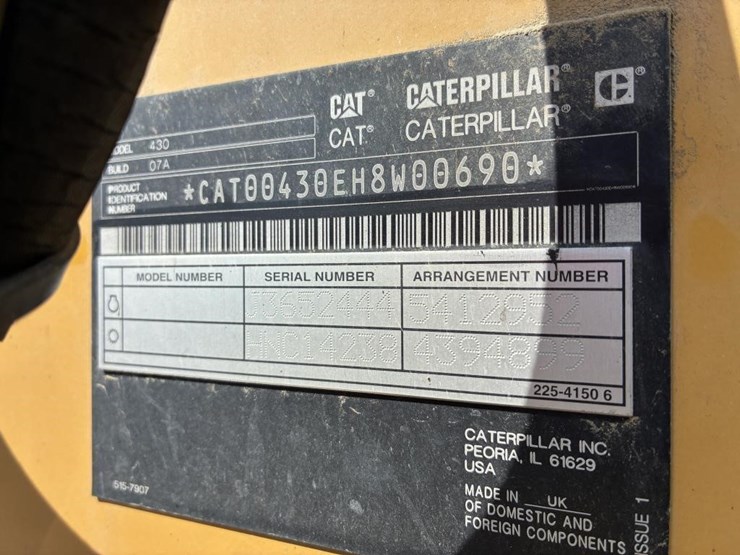 2022-caterpillar-430-image-43