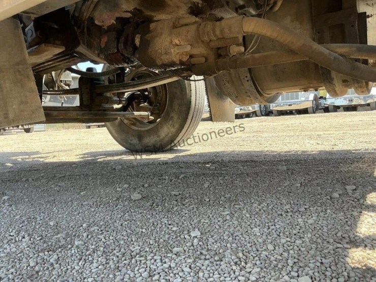 2003-kenworth-t800-image-22