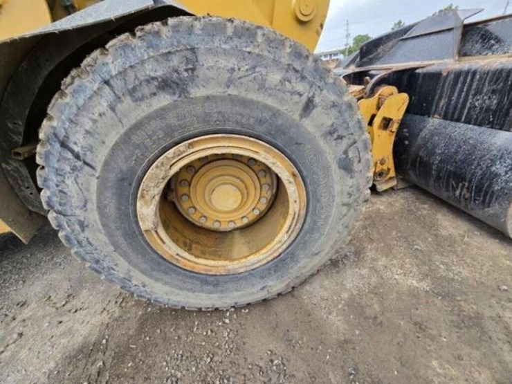 2016-caterpillar-938k-image-15