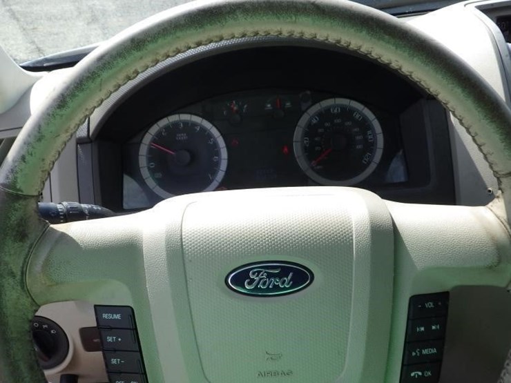 2009-ford-escape-hybrid-image-24