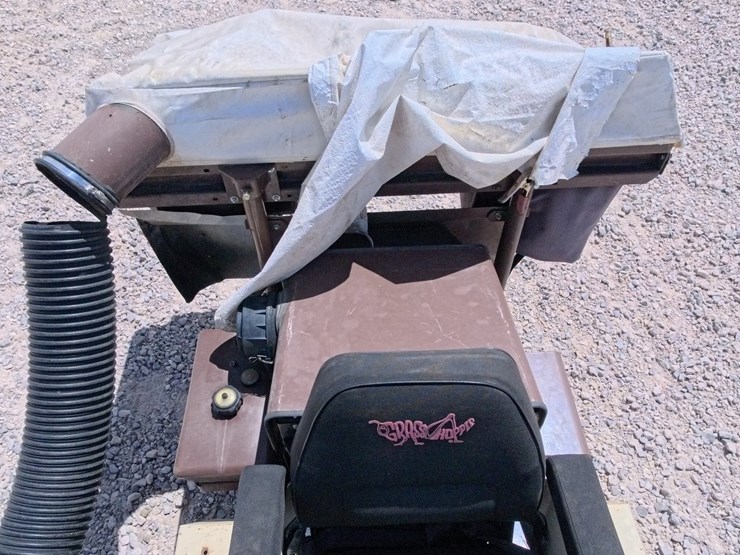 #1035-•-2008-grasshopper-729-zero-turn-mower-image-22
