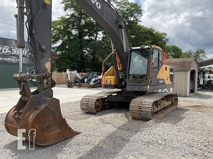 2016-volvo-ec220el-image-8