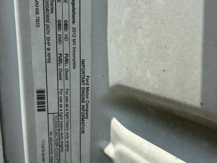 2012-ford-f550-image-8