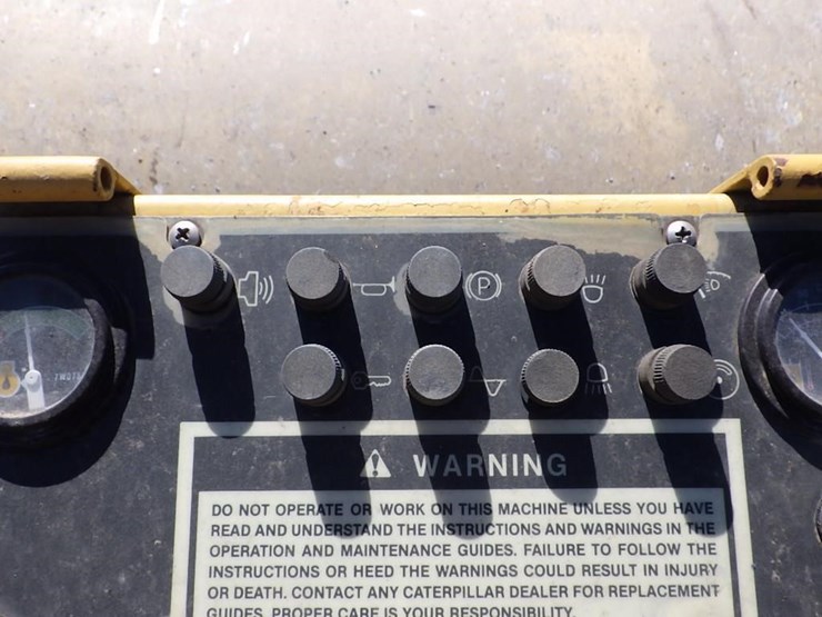 1993-caterpillar-cs-563-image-26