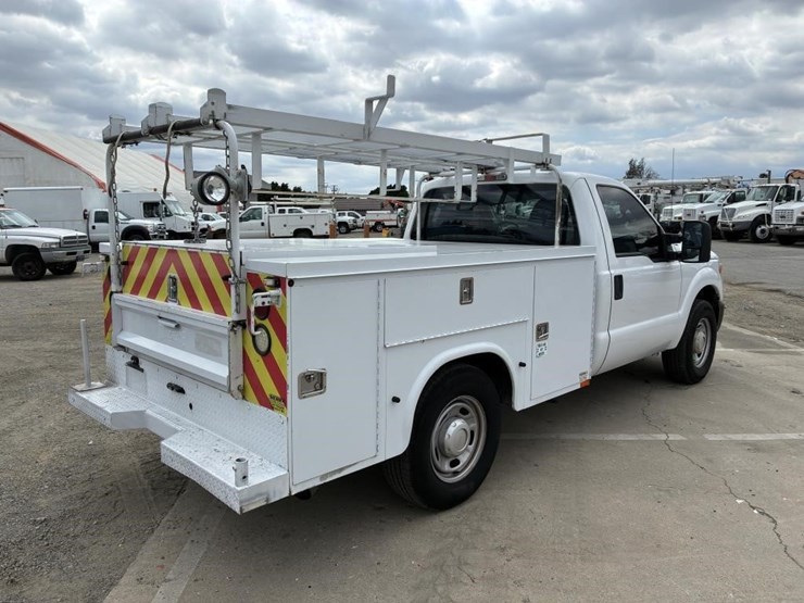 2015-ford-f250-image-3