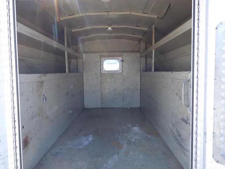 2007-utility-van-image-15