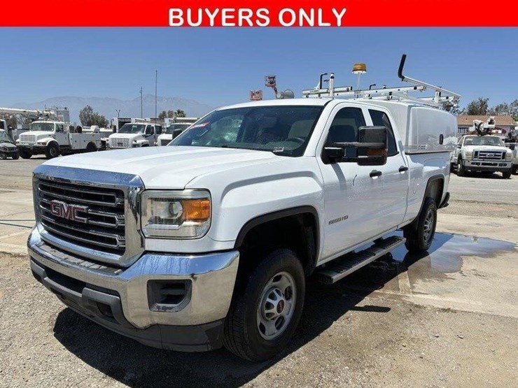 2015-gmc-2500-image-1