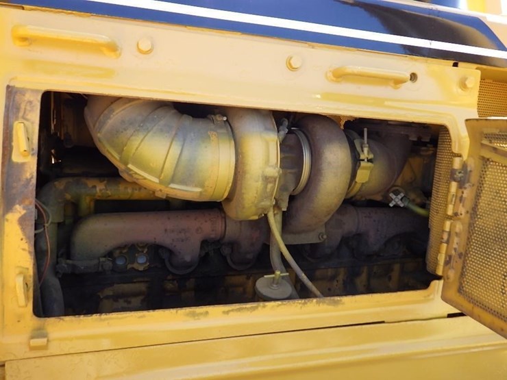 1990-komatsu-d68e-1-image-32