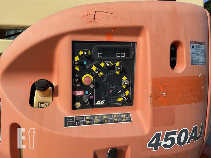 2007-jlg-450aj-ii-image-11