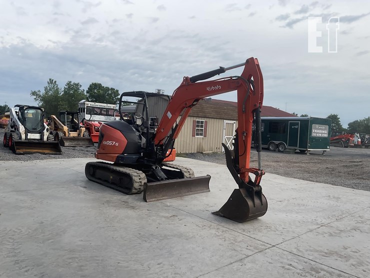 2021-kubota-kx057-5-image-6