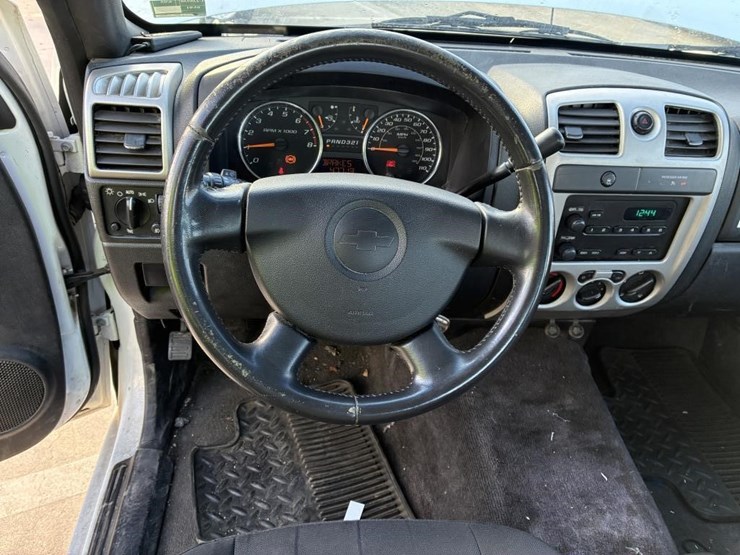 2009-chevrolet-colorado-image-14