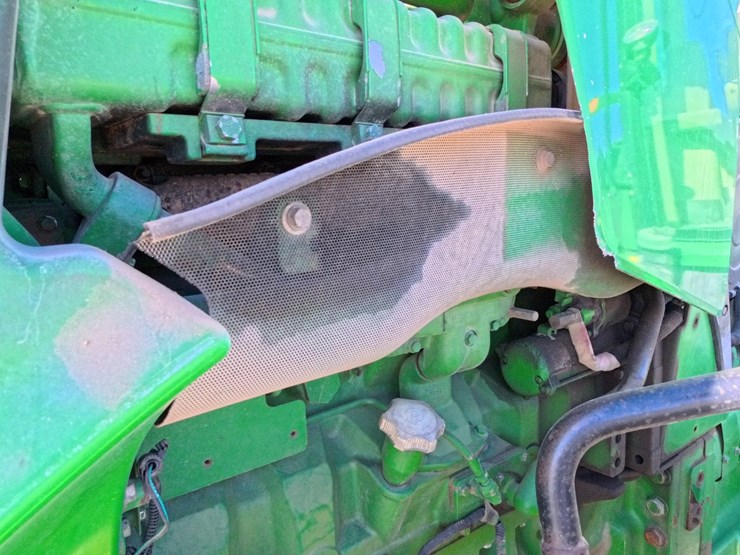 john-deere-8285r-image-66