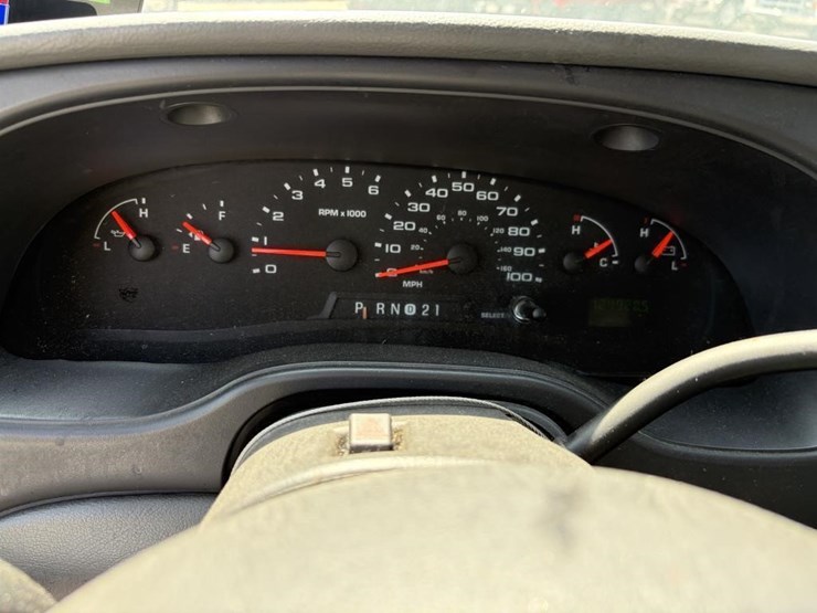 2006-ford-e350-sd-image-16