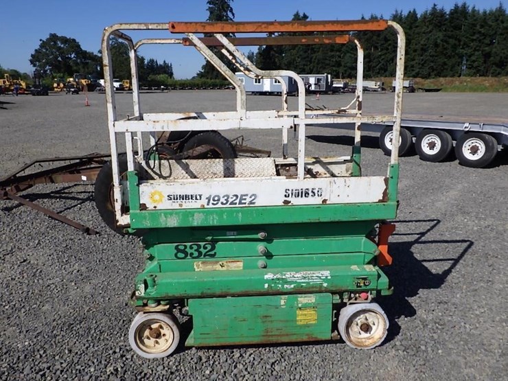 jlg-1932e2-image-8
