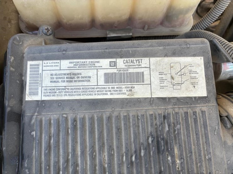 2003-chevrolet-silverado-2500-image-9