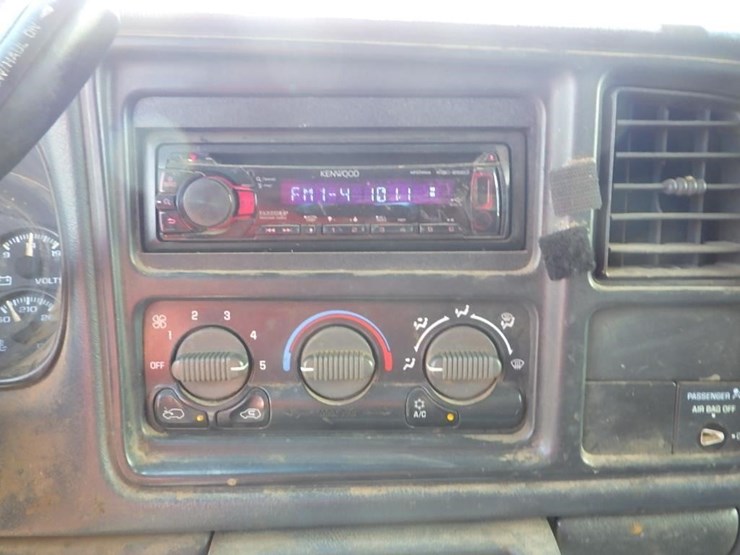 1999-chevrolet-1500-image-29