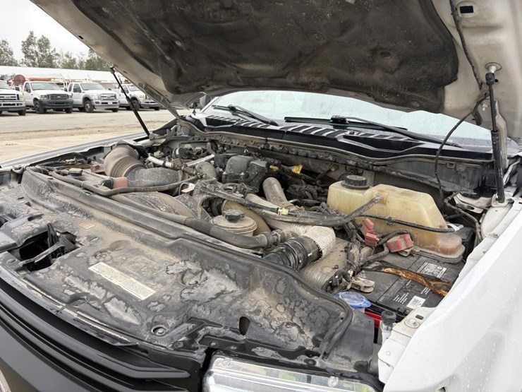 2017-ford-f350-xl-image-7