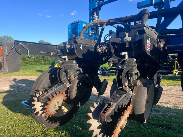 kinze-3600-image-27