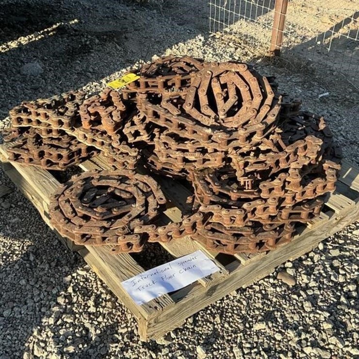 PALLET OF INTERNATIONAL SPREADER TRUCK FLOOR