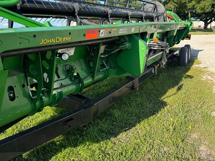 2015-john-deere-630fd-image-2