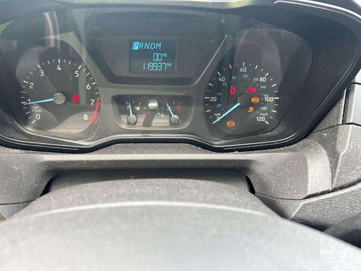 2017-ford-transit-image-12