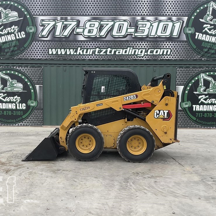 2021 CATERPILLAR 242D3