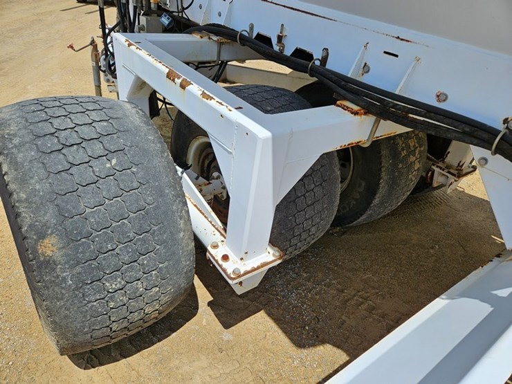 dakota-440-image-19