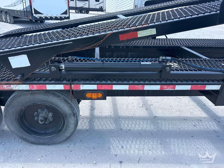 2020-kaufman-47ft.-gooseneck-tri-axle-car-hauler-trailer-image-16