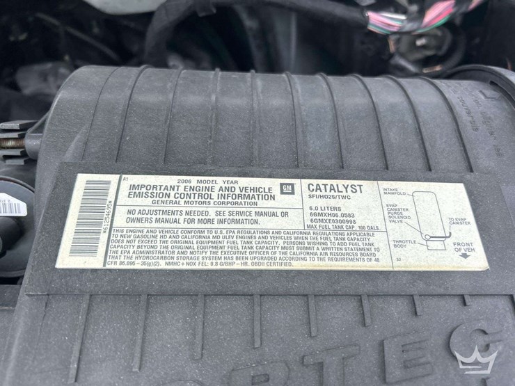 2006-chevrolet-express-knapheide-kuv-enclosed-service-van-image-10
