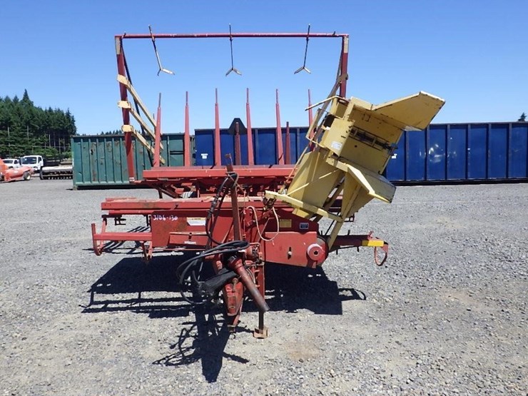 new-holland-1003-image-5