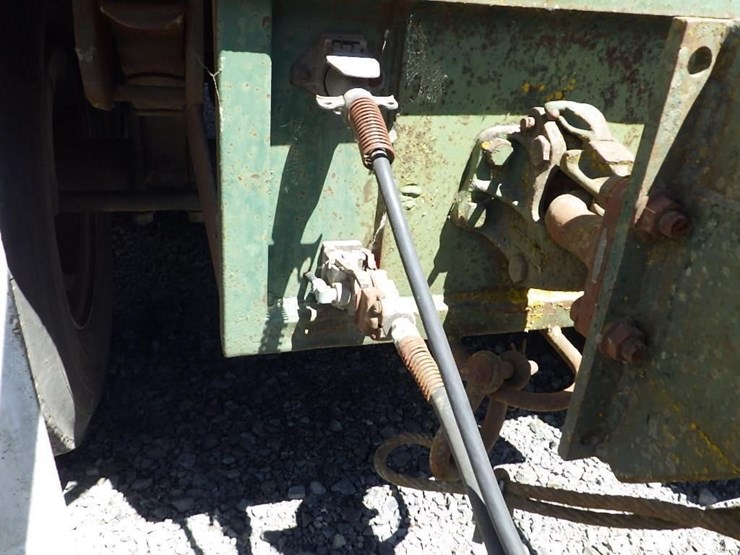 1982-axle-dump-trailer-image-16