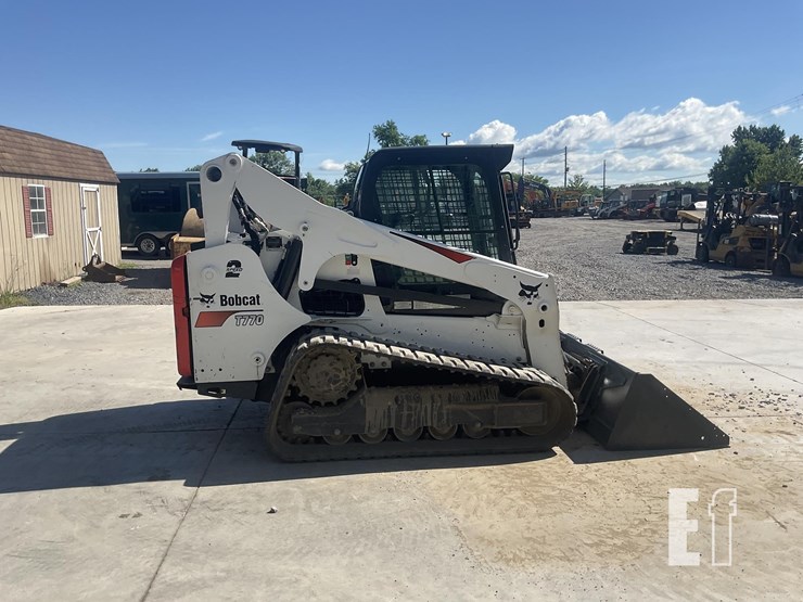 2023-bobcat-t770-image-6