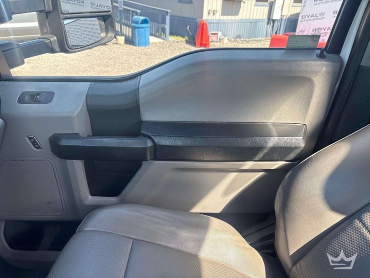 2019-ford-f250-image-15