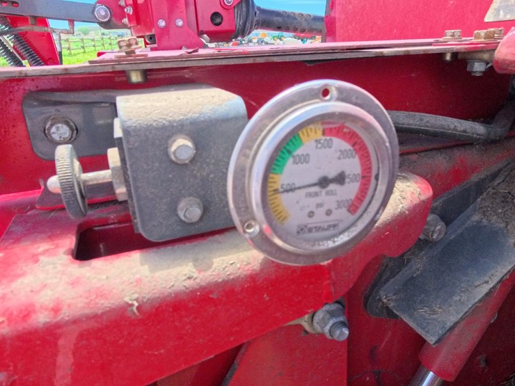 massey-ferguson-1383-image-46
