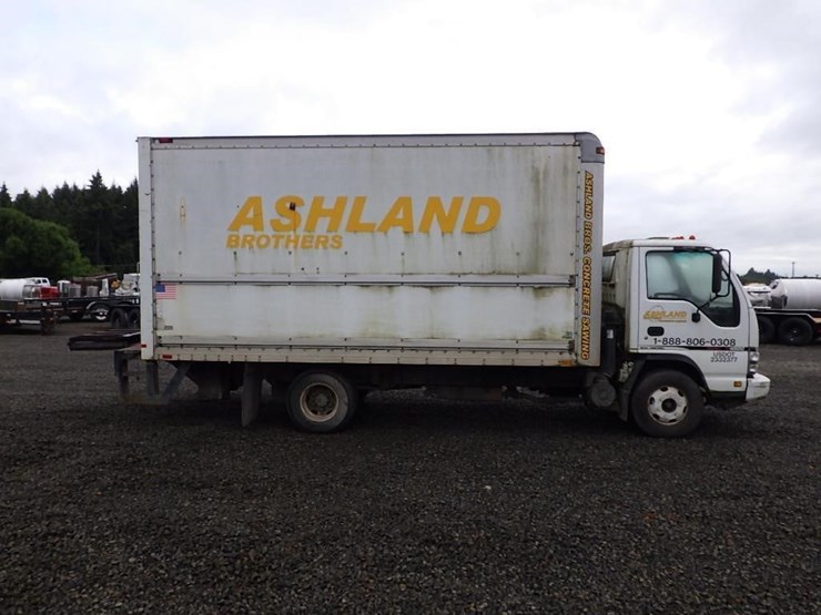 2006-gmc-w4500-image-4