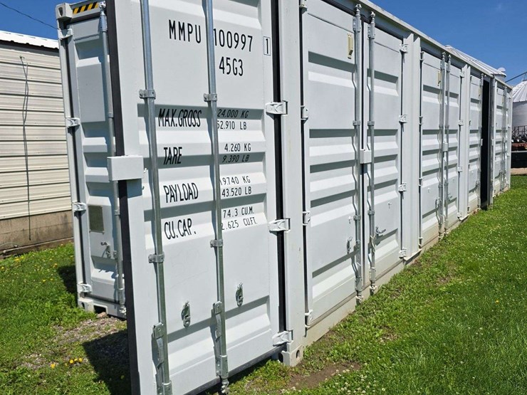 like-new-40ft-shipping-container,-used-very-little,-with-4-side-doors-image-4