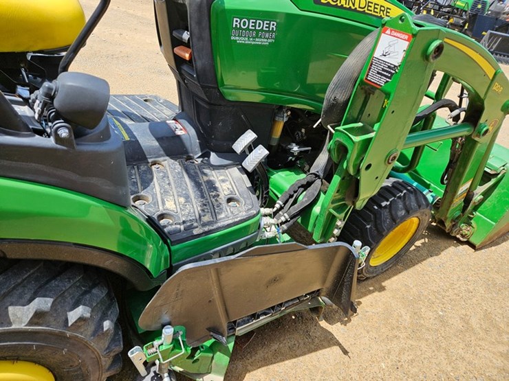 john-deere-1025r-image-24