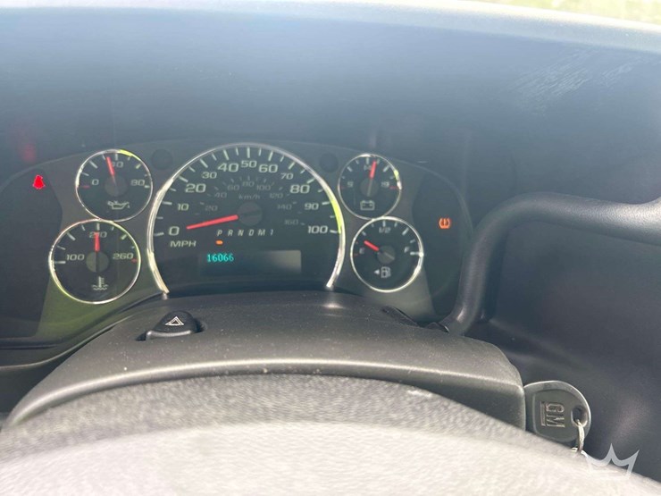 2019-gmc-savana-12ft.-reefer-box-truck-image-12