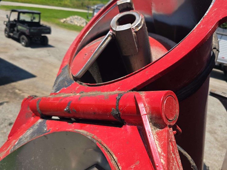 2021-j&m-1112-x-tend-series-grain-cart,-roll-tarp,-1,150-bushel,-storm-tracker-hd-oil-hub-tracks,-big-1000pto,-extended-reach,-hyd.-adjust-spout,-bullet-auger,-20''-auger,-scales,-s/n--1803329-image-21