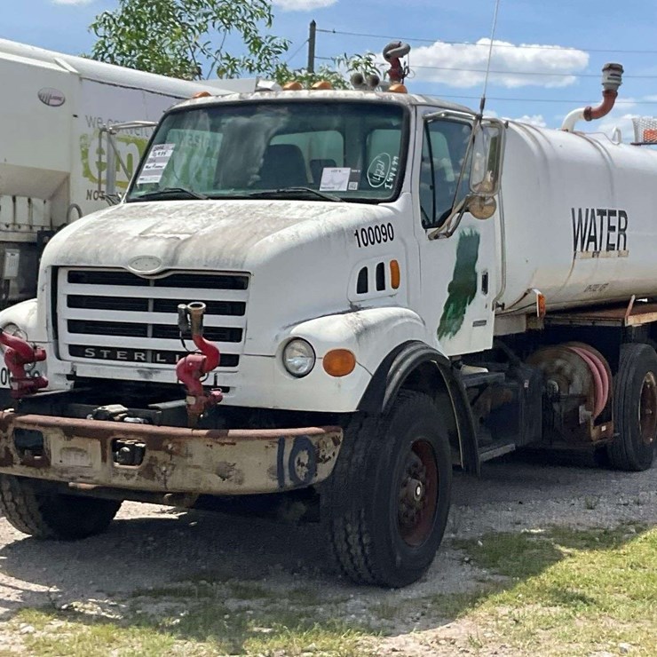 2002 STERLING L7500