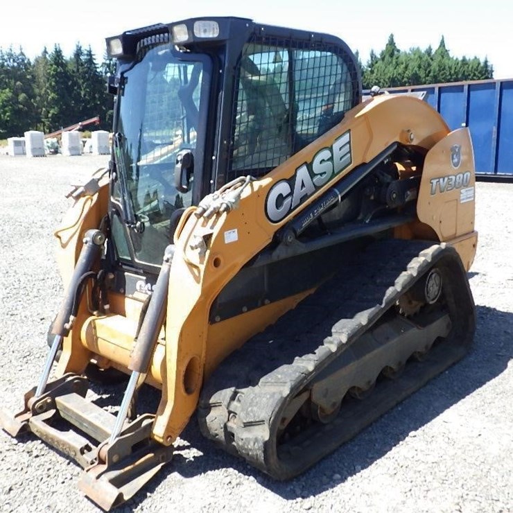 2016 CASE TV380