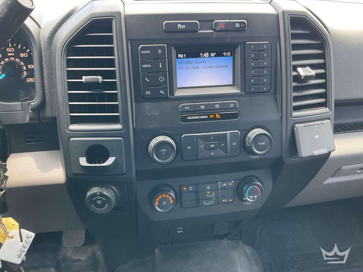 2019-ford-f150-image-16