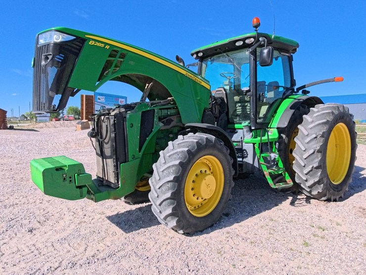 john-deere-8285r-image-62