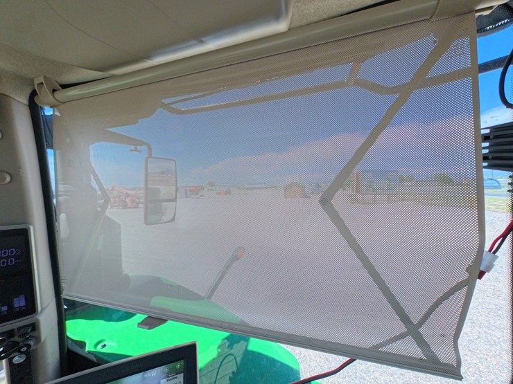 2022-john-deere-9520r-image-54