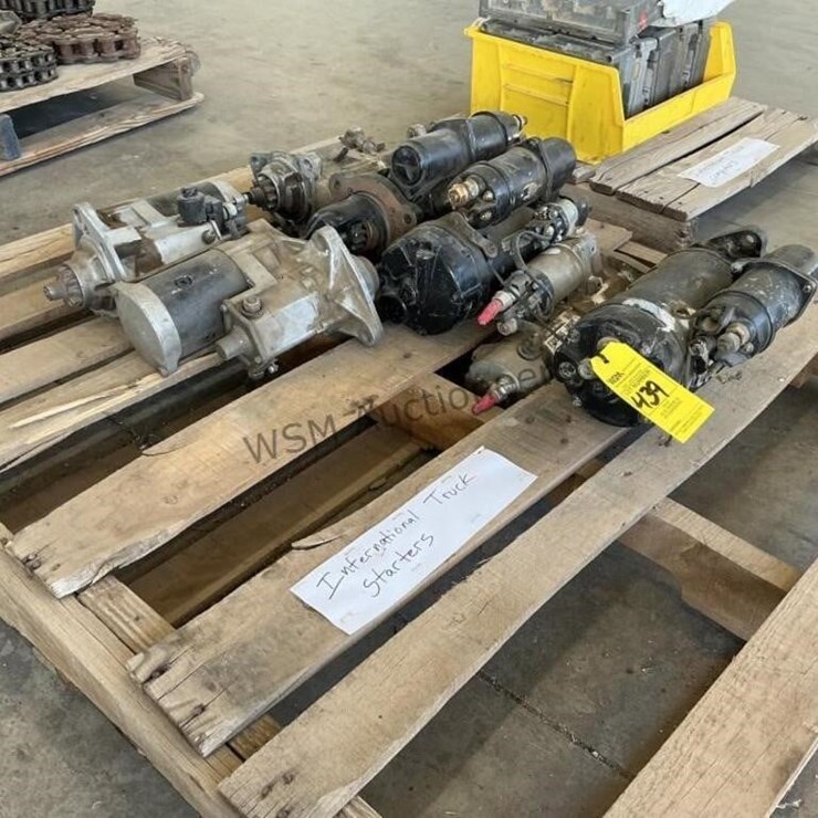 PALLET OF INTERNATIONAL TRUCK STARTERS